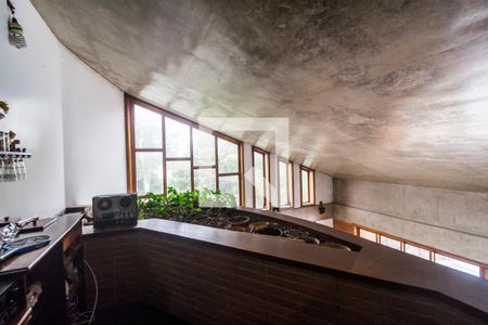 Casa de condomínio para alugar com 440m², 4 quartos e 4 vagasSala de TV