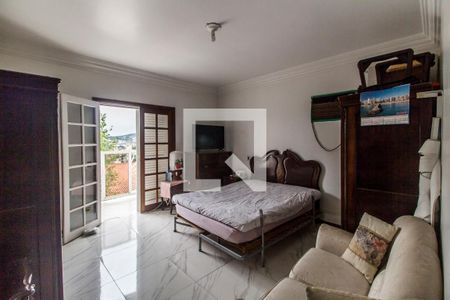 Casa de condomínio para alugar com 440m², 4 quartos e 4 vagasSuíte master