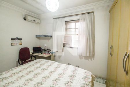 Casa de condomínio para alugar com 440m², 4 quartos e 4 vagasQuarto 4