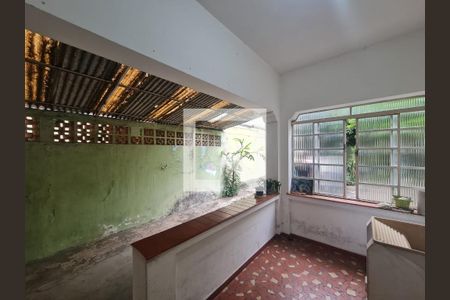 Casa à venda com 428m², 5 quartos e 5 vagasÁrea de Serviço