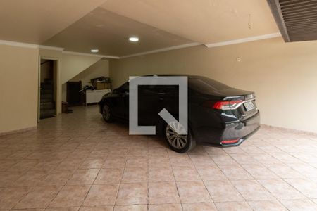 Casa de condomínio à venda com 225m², 3 quartos e 4 vagasGagarem