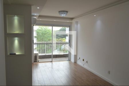 Sala de apartamento para alugar com 3 quartos, 77m² em Taquara, Rio de Janeiro