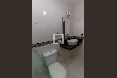 Casa à venda com 150m², 3 quartos e 1 vaga Casa à venda com 150m², 3 quartos e 1 vagaBanheiro 3