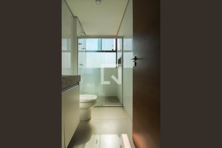 Apartamento à venda com 200m², 3 quartos e 1 vagaBanheiro da Suíte