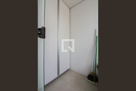 Apartamento à venda com 200m², 3 quartos e 1 vagaÁrea de Serviço