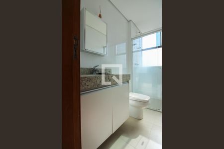 Apartamento à venda com 200m², 3 quartos e 1 vagaBanheiro da Suíte