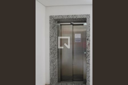 Apartamento à venda com 200m², 3 quartos e 1 vagaElevador