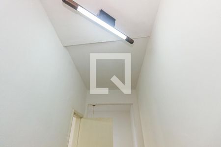 Casa à venda com 300m², 2 quartos e 4 vagasEscritório