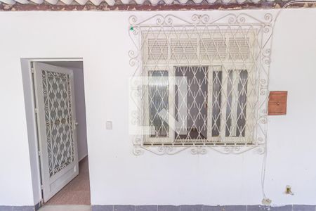 Casa à venda com 300m², 2 quartos e 4 vagasQuintal