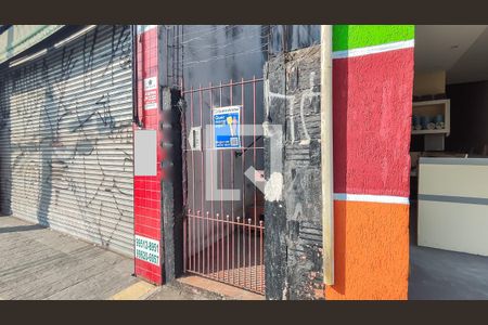 Casa para alugar com 60m², 2 quartos e sem vagaFachada