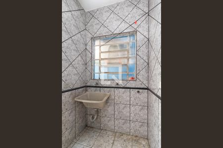 Casa para alugar com 60m², 2 quartos e sem vagaÁrea de Serviço