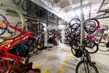 Apartamento para alugar com 80m², 2 quartos e 2 vagas Apartamento para alugar com 80m², 2 quartos e 2 vagasBicicletário