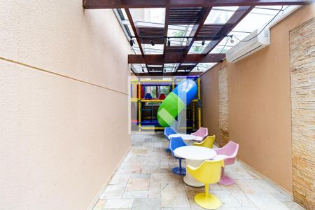 Apartamento para alugar com 80m², 2 quartos e 2 vagas Apartamento para alugar com 80m², 2 quartos e 2 vagasÁrea comum - Salão de festas Infantil