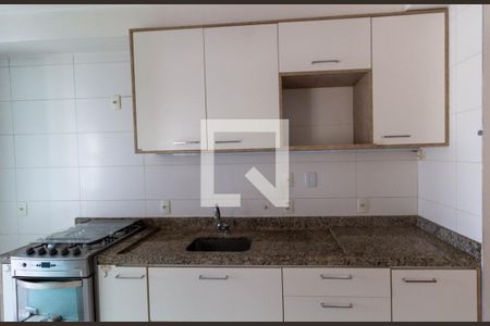Apartamento para alugar com 80m², 2 quartos e 2 vagas Apartamento para alugar com 80m², 2 quartos e 2 vagasCozinha