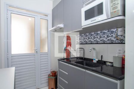 Apartamento à venda com 45m², 2 quartos e 1 vaga Apartamento à venda com 45m², 2 quartos e 1 vagaCozinha