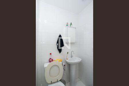 Apartamento à venda com 45m², 2 quartos e 1 vaga Apartamento à venda com 45m², 2 quartos e 1 vagaBanheiro