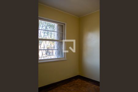 Casa à venda com 120m², 3 quartos e 2 vagas Casa à venda com 120m², 3 quartos e 2 vagasQuarto