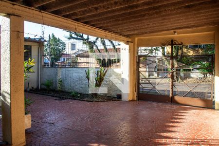 Casa à venda com 120m², 3 quartos e 2 vagas Casa à venda com 120m², 3 quartos e 2 vagasGaragem