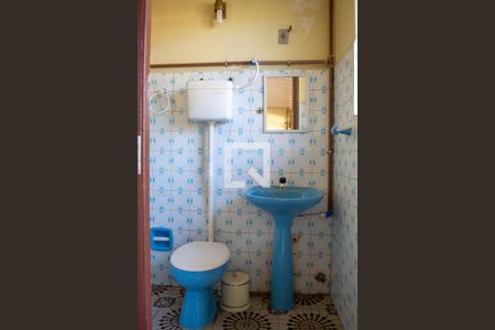 Casa à venda com 120m², 3 quartos e 2 vagas Casa à venda com 120m², 3 quartos e 2 vagasBanheiro