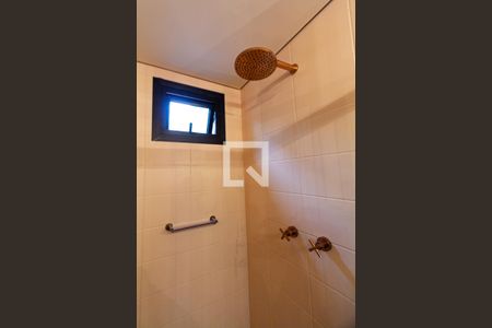 Banheiro de kitnet/studio à venda com 1 quarto, 37m² em Vila Nova Conceição, São Paulo