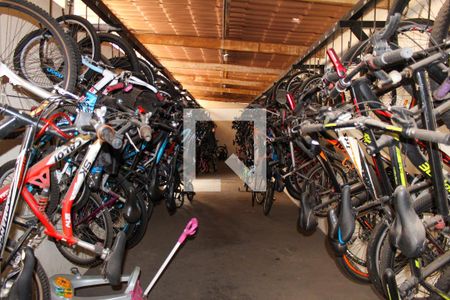 Apartamento para alugar com 45m², 2 quartos e 1 vagaÁrea comum