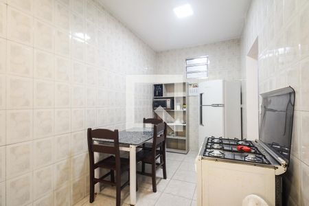 Casa para alugar com 55m², 1 quarto e sem vagaCozinha 