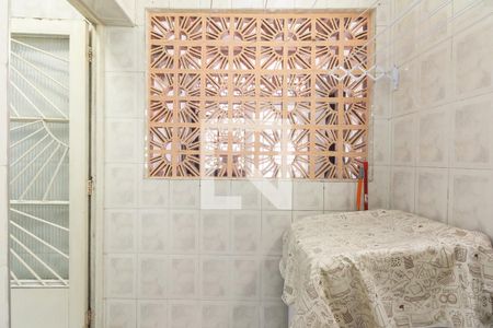 Casa para alugar com 55m², 1 quarto e sem vagaÁrea de Serviço 