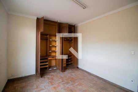 Casa à venda com 480m², 6 quartos e 2 vagasQuarto 2 - Casa 2