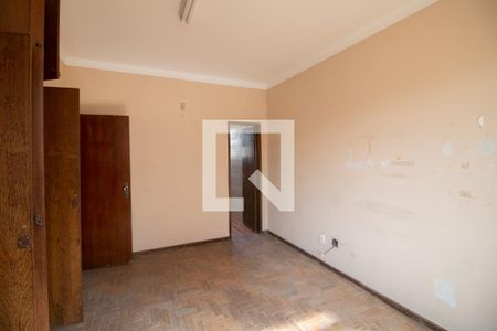 Casa à venda com 480m², 6 quartos e 2 vagasQuarto 3 - Casa 1