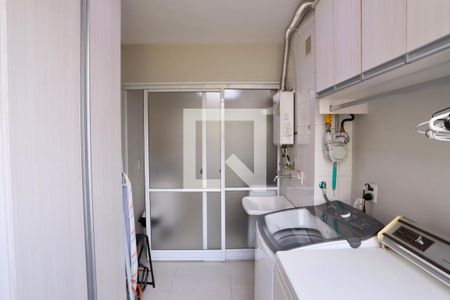 Apartamento à venda com 95m², 3 quartos e 2 vagas Apartamento à venda com 95m², 3 quartos e 2 vagasLavanderia