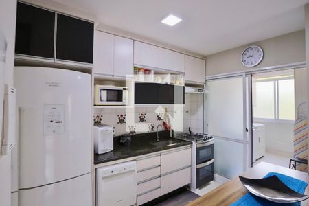Apartamento à venda com 95m², 3 quartos e 2 vagas Apartamento à venda com 95m², 3 quartos e 2 vagasCozinha