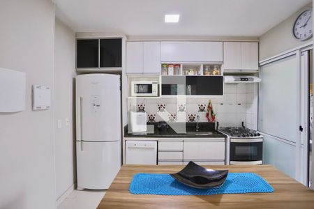Apartamento à venda com 95m², 3 quartos e 2 vagas Apartamento à venda com 95m², 3 quartos e 2 vagasCozinha