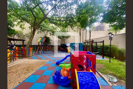 Apartamento à venda com 95m², 3 quartos e 2 vagas Apartamento à venda com 95m², 3 quartos e 2 vagasÁrea comum