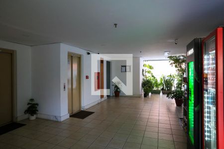 Studio à venda com 27m², 1 quarto e sem vagaÁrea comum