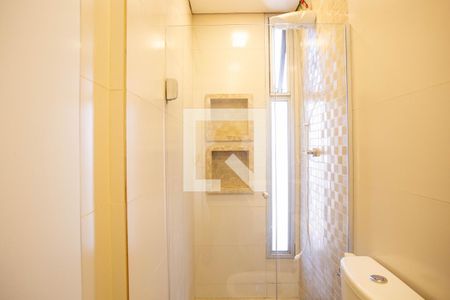 Banheiro de kitnet/studio à venda com 1 quarto, 27m² em Centro, Belo Horizonte