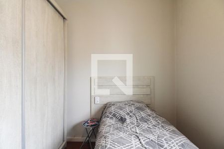 Apartamento à venda com 97m², 3 quartos e 2 vagasQuarto 2