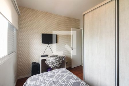 Apartamento à venda com 97m², 3 quartos e 2 vagasQuarto 2