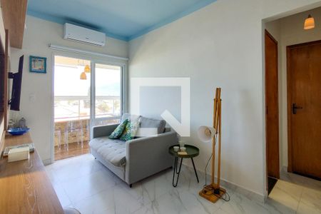 Sala de apartamento para alugar com 1 quarto, 43m² em Balneário Flórida , Praia Grande