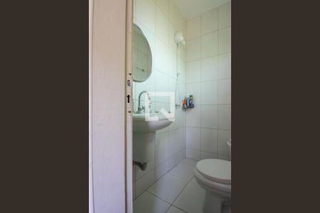 Casa à venda com 400m², 3 quartos e 6 vagas Casa à venda com 400m², 3 quartos e 6 vagasBanheiro Social