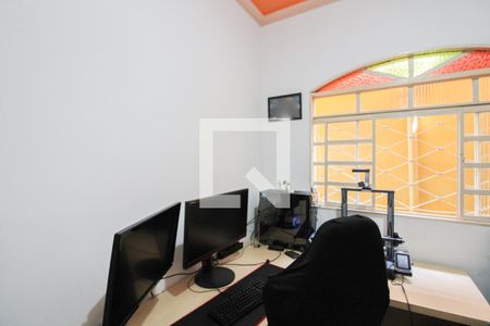 Casa à venda com 400m², 3 quartos e 6 vagas Casa à venda com 400m², 3 quartos e 6 vagasQuarto 1