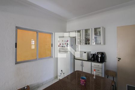Casa à venda com 400m², 3 quartos e 6 vagas Casa à venda com 400m², 3 quartos e 6 vagasCozinha
