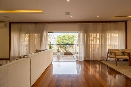 Sala de apartamento à venda com 4 quartos, 328m² em Tijuca, Rio de Janeiro