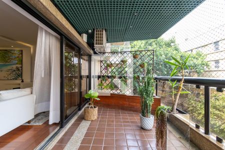 Sala Varanda de apartamento à venda com 4 quartos, 328m² em Tijuca, Rio de Janeiro