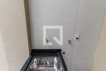 Casa de condomínio à venda com 47m², 2 quartos e 1 vaga Casa de condomínio à venda com 47m², 2 quartos e 1 vagaÁrea de Serviço