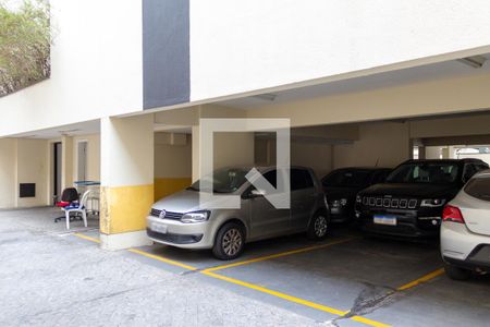 Apartamento à venda com 76m², 2 quartos e 2 vagasEstacionamento