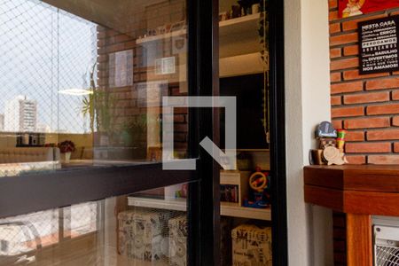 Apartamento à venda com 76m², 2 quartos e 2 vagasVaranda Sala