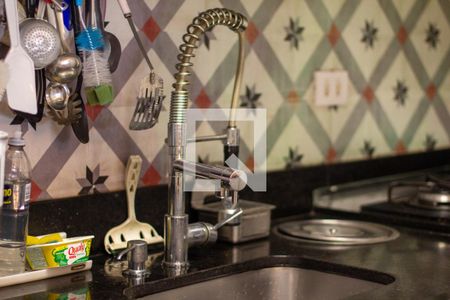 Apartamento à venda com 76m², 2 quartos e 2 vagasCozinha - Torneira