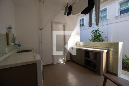 Casa à venda com 900m², 3 quartos e 4 vagasÁrea de Serviço