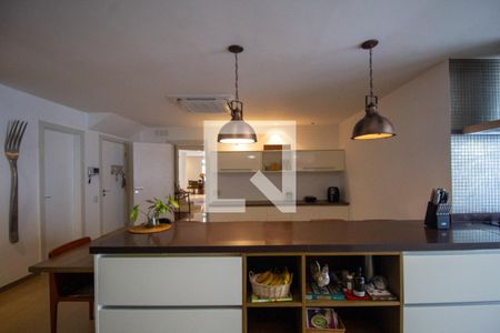 Casa à venda com 900m², 3 quartos e 4 vagasCozinha