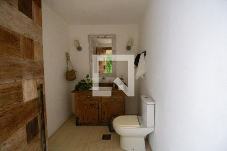 Casa à venda com 900m², 3 quartos e 4 vagasLavabo da Área Gourmet